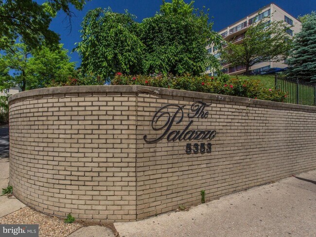 Street Entrance - 5353 Columbia Pike