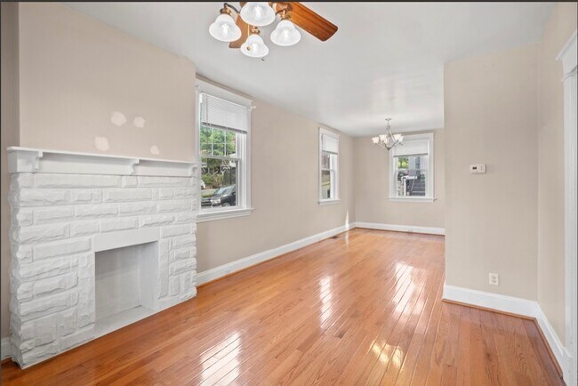 Foto del edificio - 465 Ward Ave