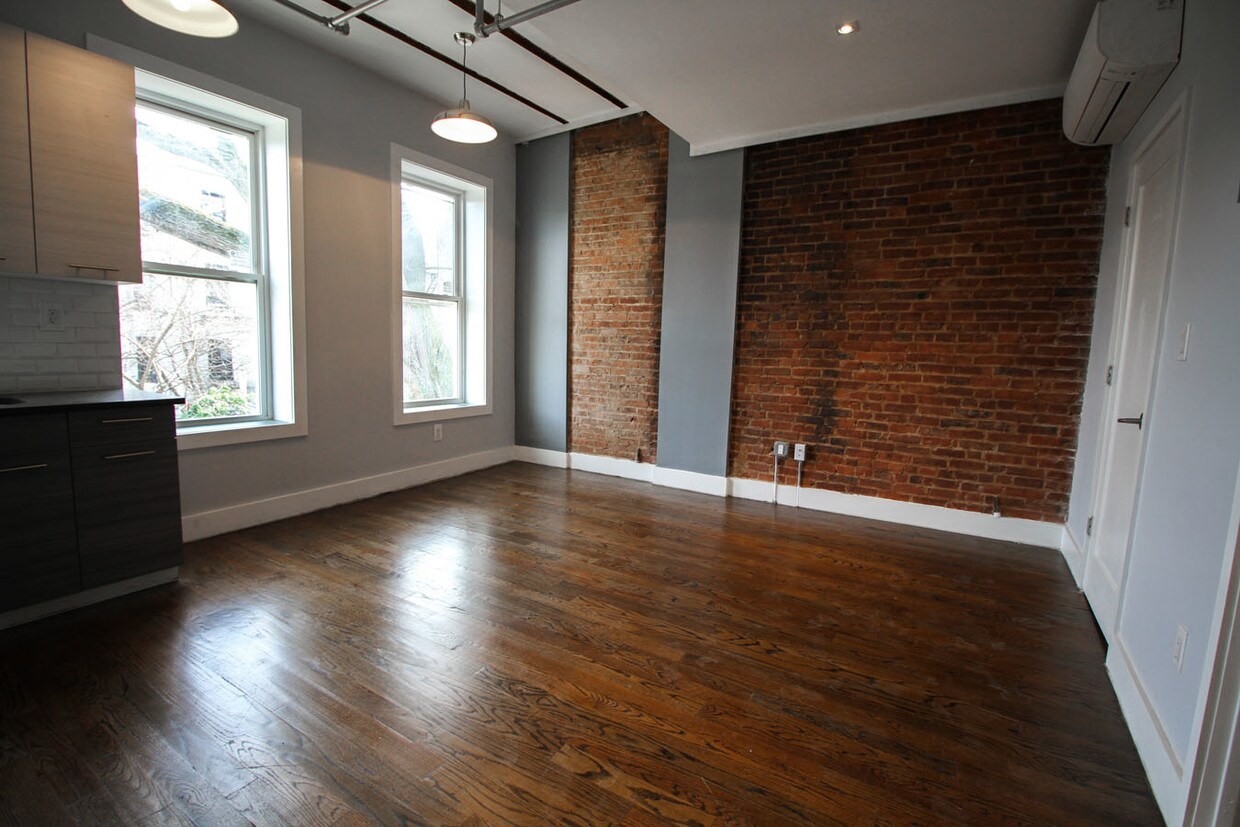Foto principal - 716 Madison St