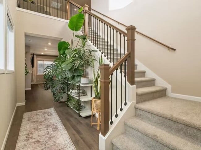 Building Photo - 4bd/2.5ba Covington House