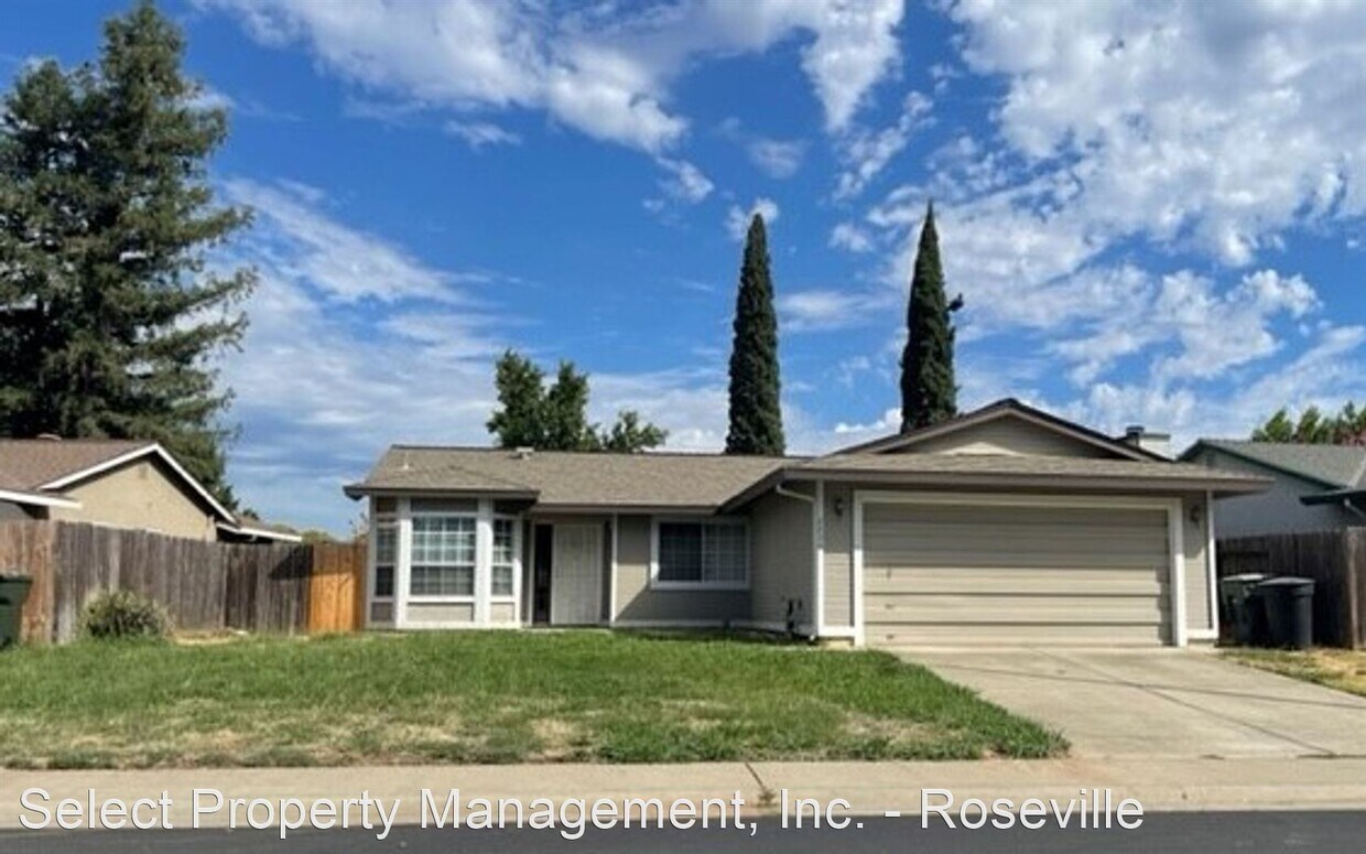 Primary Photo - 3 br, 2 bath House - 2226 Americana Drive