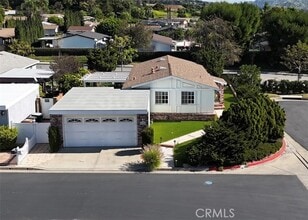 Building Photo - 5750 Westfield St