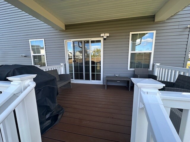 Building Photo - 807 Leni Wy