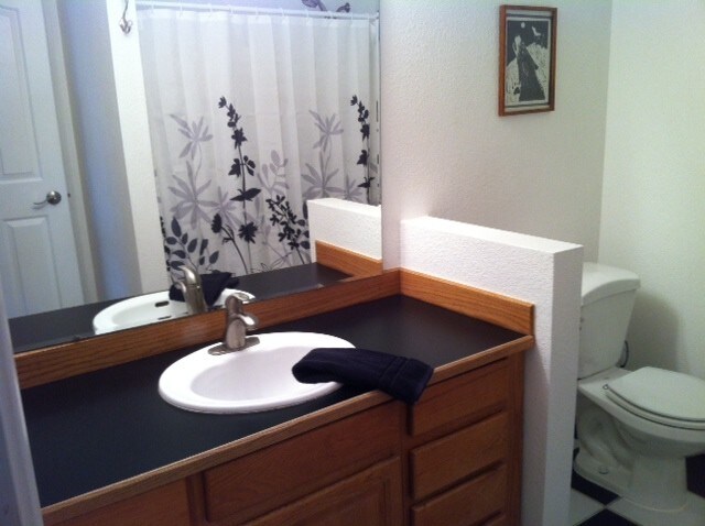 Foto del edificio - 705 Cranberry Ridge Dr