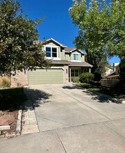 Building Photo - 5615 Mule Deer Dr