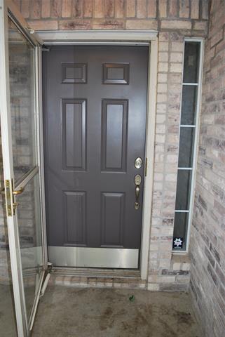 Foto del edificio - 3015 Scenic Glen Dr
