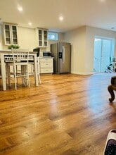 Building Photo - 17000 Charlesbourg Pl