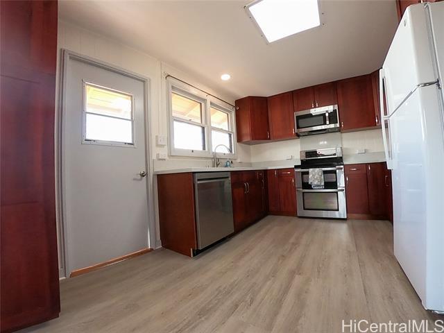 Building Photo - 1042 Kaweloka St