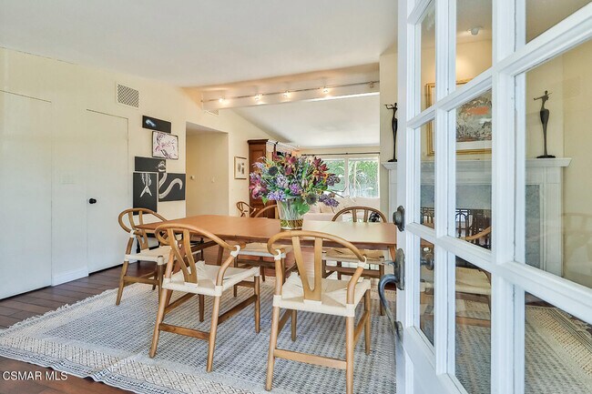 Foto del edificio - 31944 CA-1