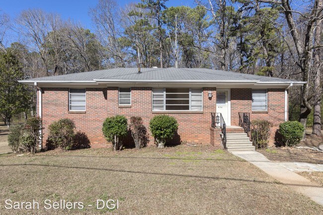 Foto del edificio - 836 Martinwood Ln