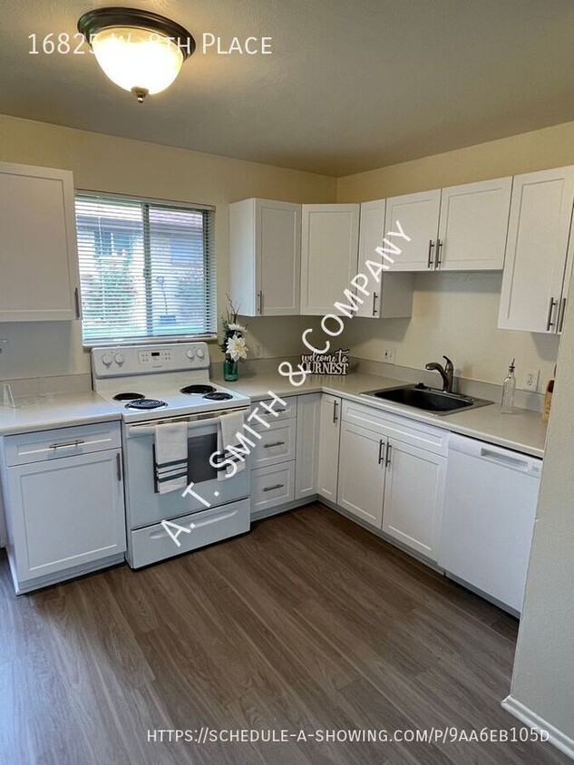 Foto principal - Pet Friendly Golden 2 bed 1 bath with Wash...