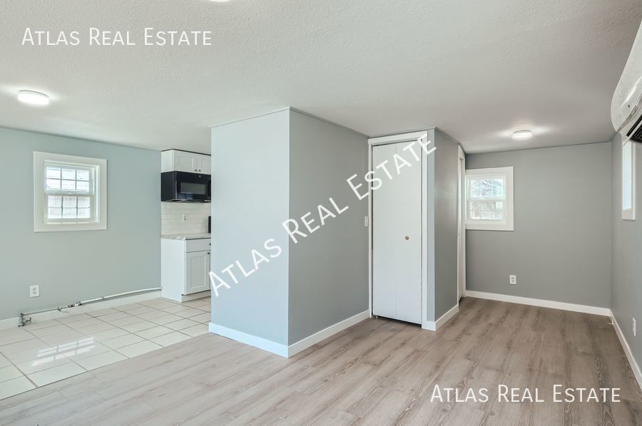 Building Photo - Coming Soon!! Charming Pet-friendly 1BR/1B...