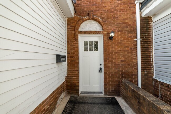 Foto del edificio - 2600 Garrett Ave