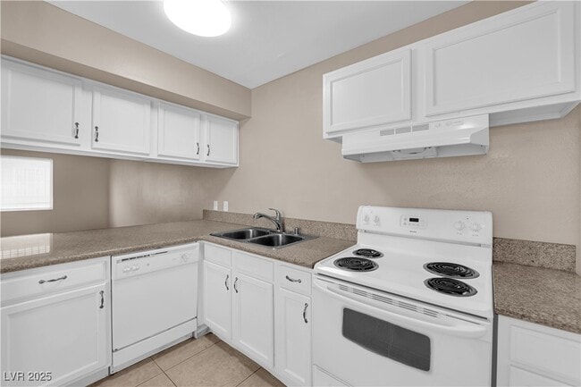 Building Photo - 5158 Greene Ln
