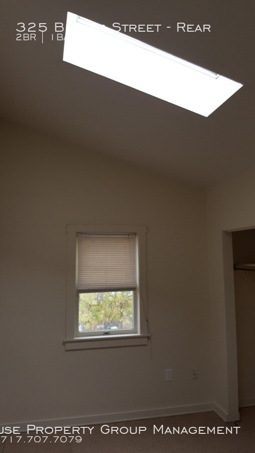 Building Photo - 325 Beaver St