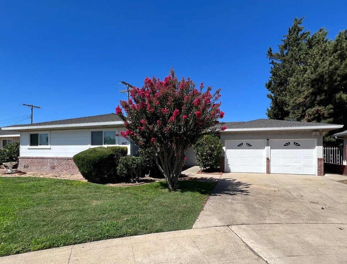 907 Tara Pl, Lodi, CA 95240 House Rental in Lodi, CA