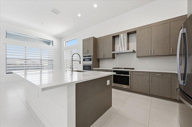 Foto del edificio - 9971 Migration Pt