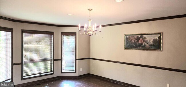 Foto del edificio - 14991 Shady Oak Ln