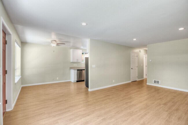 Foto del edificio - 15532 27th Ave NE