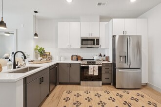 Building Photo - The Kempson