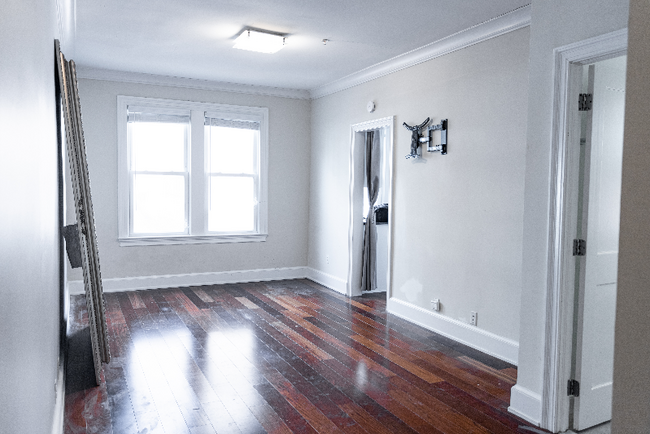 Foto del edificio - 1121 24th St NW