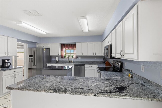 Building Photo - 2 br, 2 bath House - 10234 R Moshie Lane