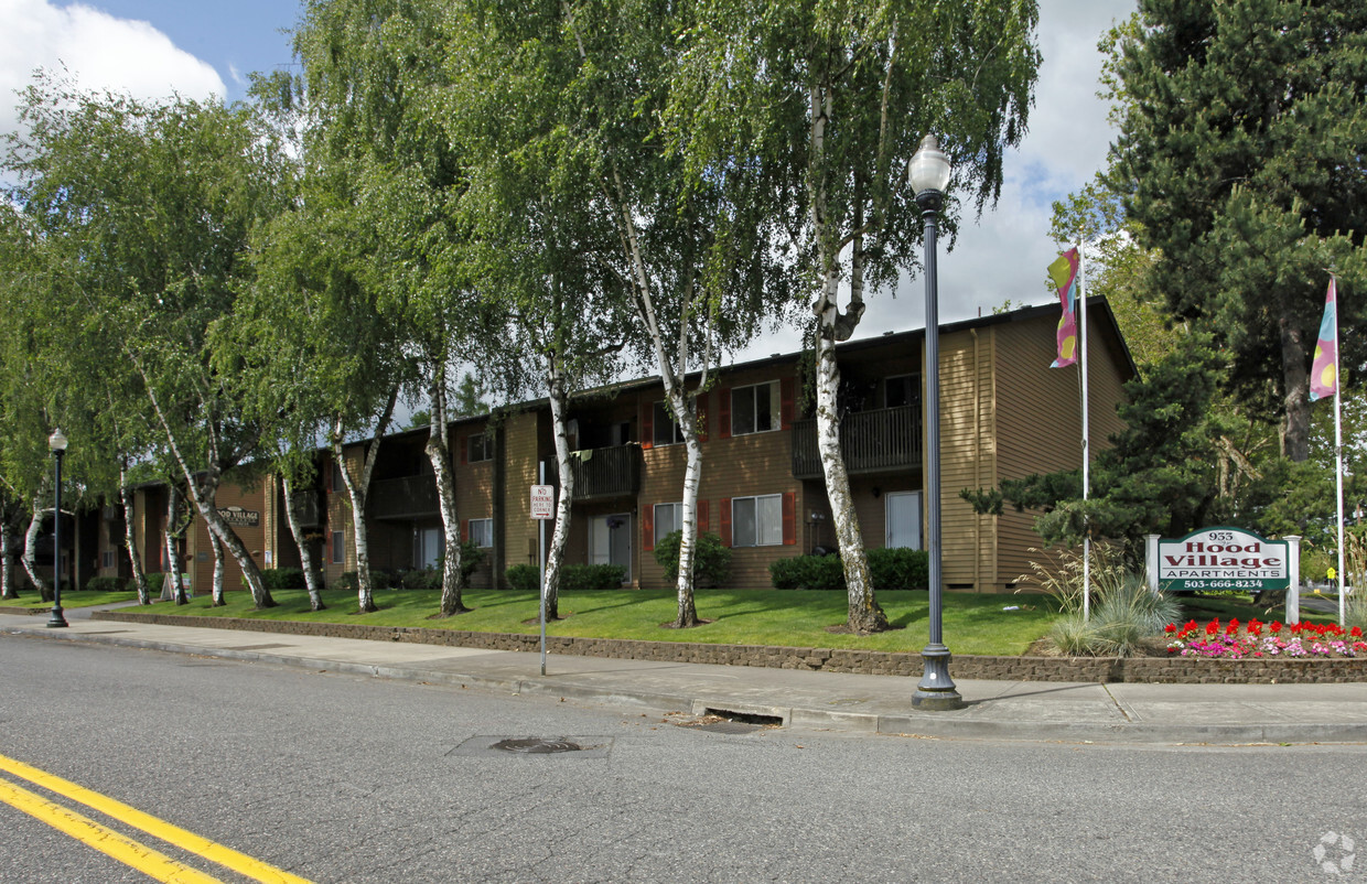 Foto principal - Hood Village Apartments