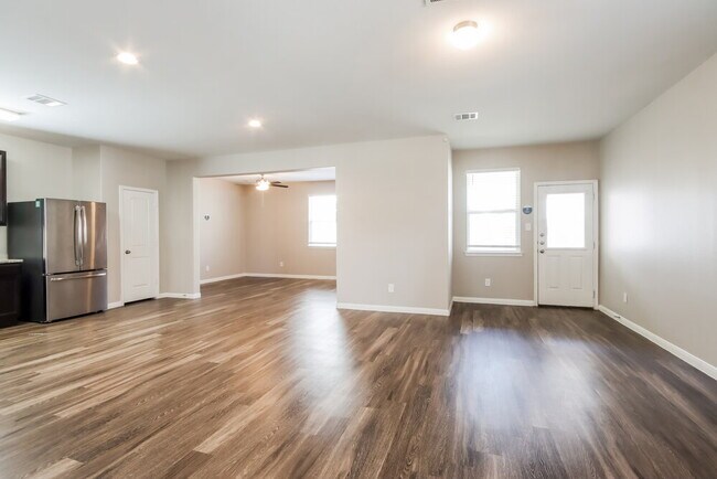 Foto del edificio - 5723 Flinders River Trail