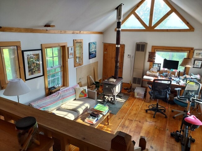 Building Photo - 355 Camp Rd