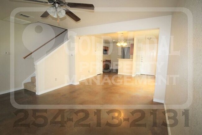 Building Photo - 4008 Cambridge Unit A Killeen 76549