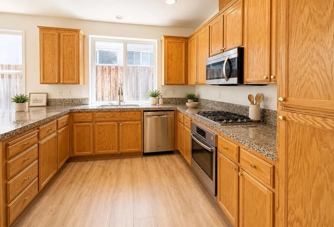 Foto del edificio - 5 Almond Orchard Ln
