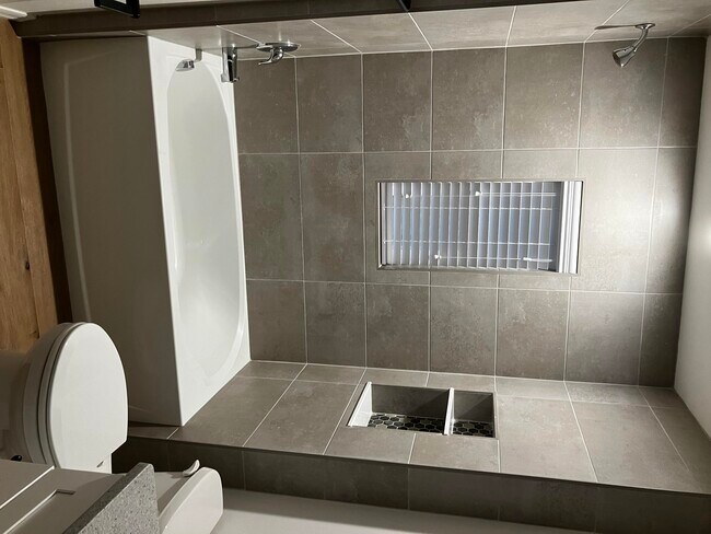 Foto del edificio - 1515 Moonlite Dr