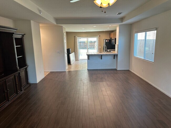 Foto del edificio - 828 W Reese Ct