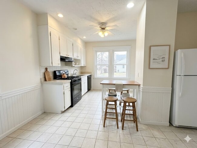 Building Photo - 207 Boston Ave