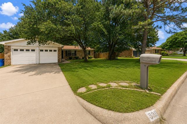 Foto del edificio - 836 Hollow Creek Rd