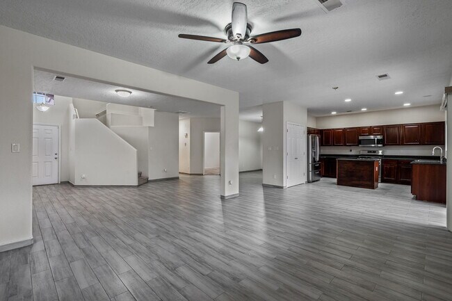 Building Photo - 7019 Kayser Mill Rd NW