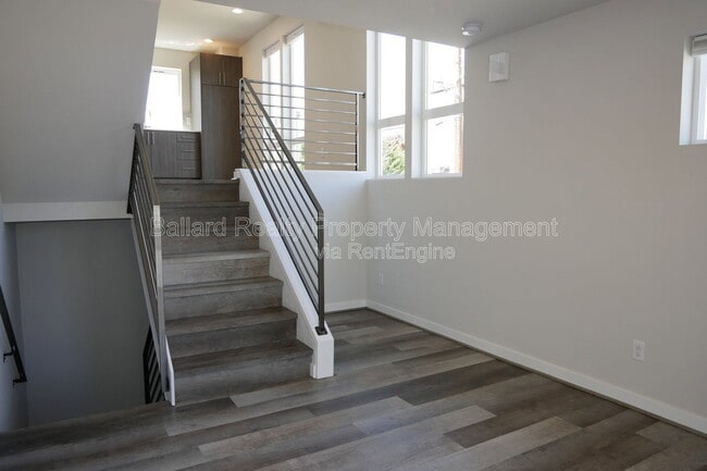 Building Photo - 6251 8th Ave NW