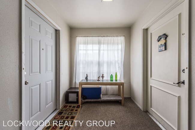 Foto del edificio - 7834 Broadway St