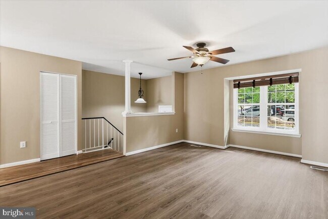 Foto del edificio - 6168 Forest Creek Ct