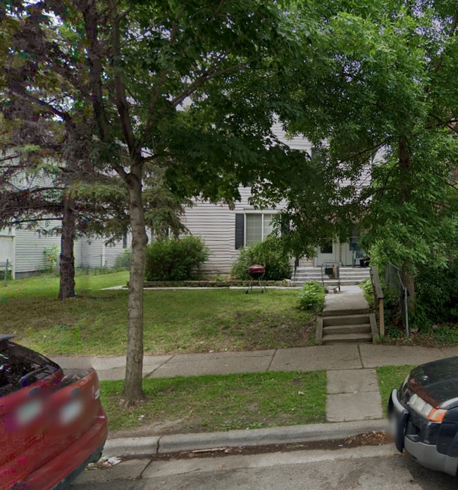 Building Photo - 3219 N 4th St