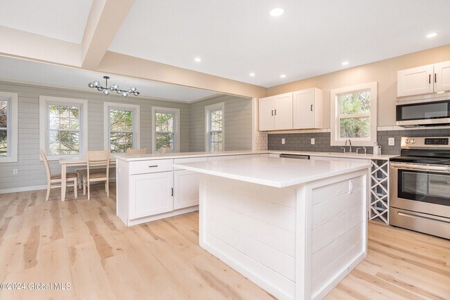 Foto del edificio - 7 W Circular Ct