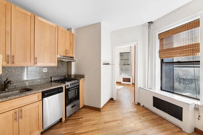 Foto del edificio - 858 10th Ave