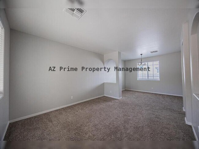 Building Photo - 7422 S 27th Way