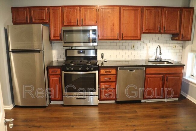 Foto del edificio - 285 Washington Ave