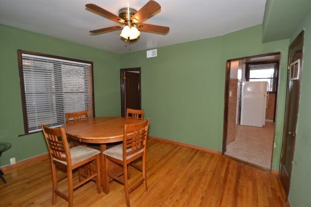 Building Photo - 3247 N Damen Ave
