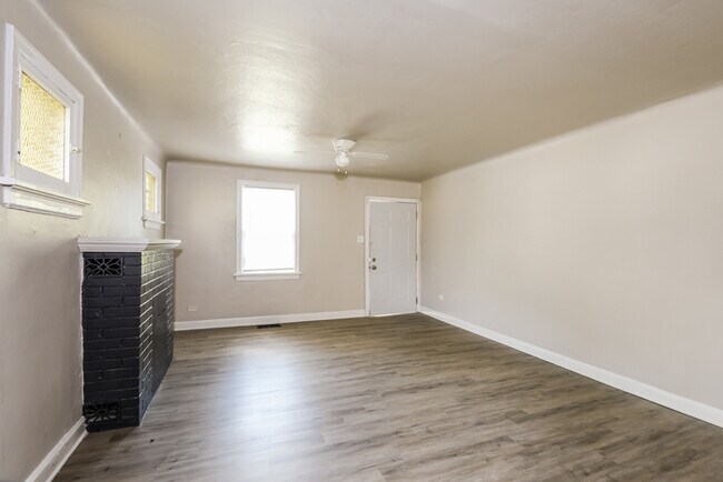 Foto del edificio - Fantastic 2bd/1ba home! Let yourself in!