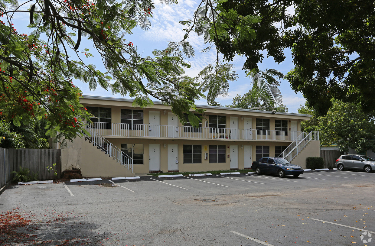 Building Photo - Meridian Apartments