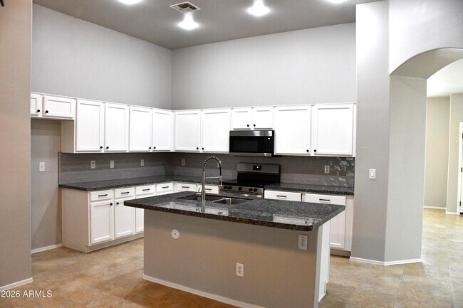 Foto del edificio - 8787 W Gardenia Ave