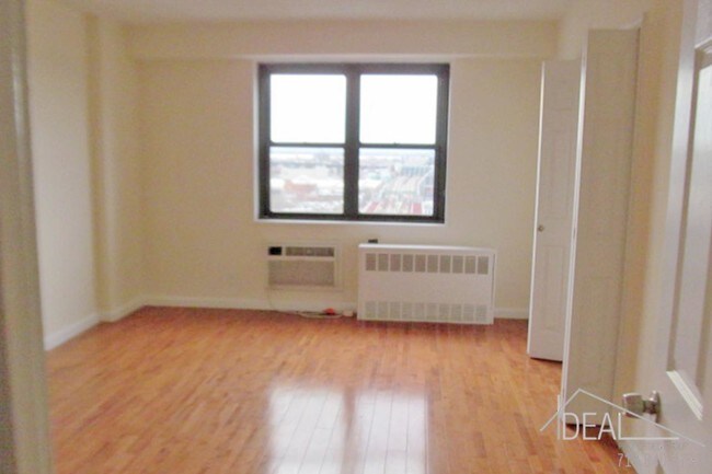 Foto del edificio - 349 10th St