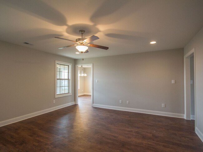 Foto del edificio - Athens City Schools and GREAT Location